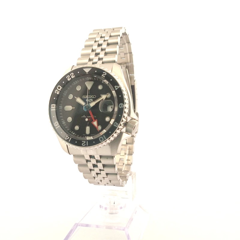 Hodinky Seiko 5 SPORTS SSK001K1 BLACK GRAPE GMT SKX RE-INTERPRETATION