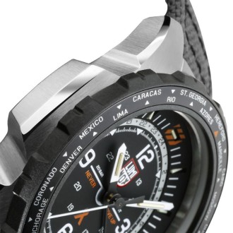 Hodinky Luminox XB.3761