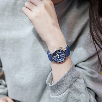 Hodinky CITIZEN EO2021-05L