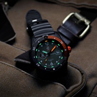 Hodinky Luminox XB.3729