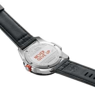 Hodinky Luminox XB.3761