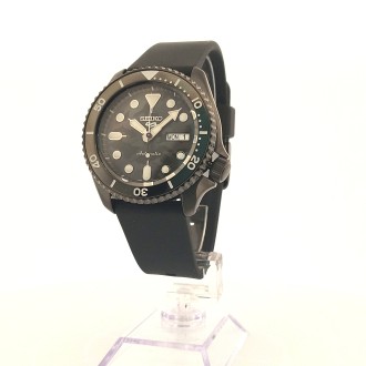 Hodinky Seiko 5 Sports SRPJ39K1